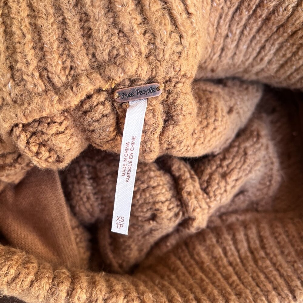NWT Free People Cable Knit Ramsey Joggers Cozy Caramel Size XS - Picture 3 of 10